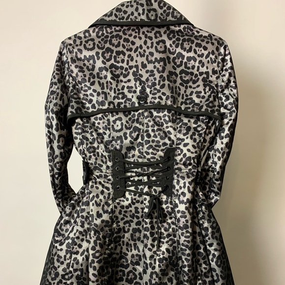 Betsy Johnson Animal Print Peacoat - size US M - Picture 2 of 3